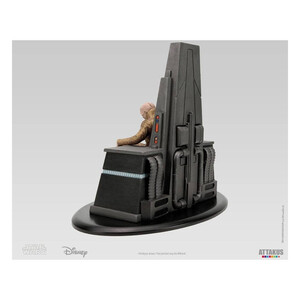 Attakus Star Wars Episode V Elite Collection Non Scale Snoke on his throne 
