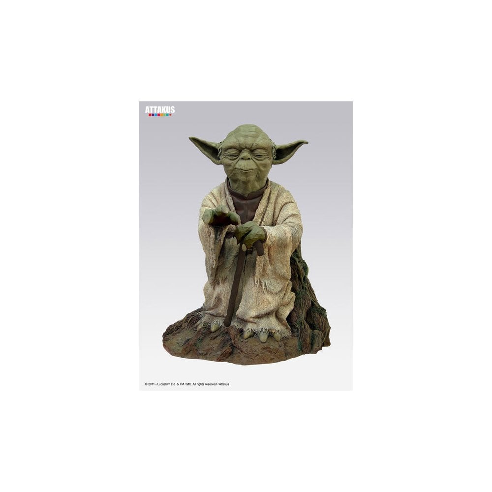Attakus Star Wars Non Scale Yoda Using the Force 