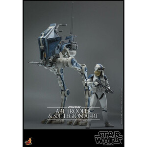 Hot Toys Star Wars The Clone Wars 1/6 Scale ARF Trooper & 501st Legion AT-RT 