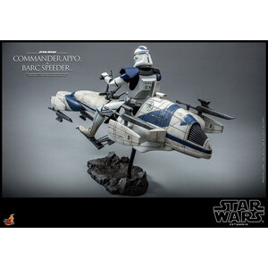 Hot Toys Star Wars The Clone Wars 1/6 Scale Commander Appo & BARC Speeder 