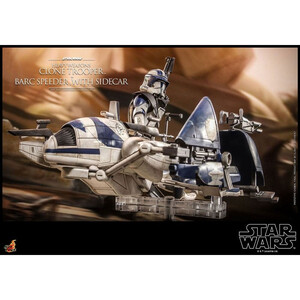 Hot Toys Star Wars The Clone Wars 1/6 Scale Heavy Weapons Clone Trooper & BARC Speeder with Sidecar 
