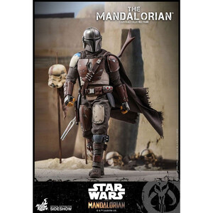 Hot Toys Star Wars The Mandalorian 1/6 Scale The Mandalorian - Damaged packaging 