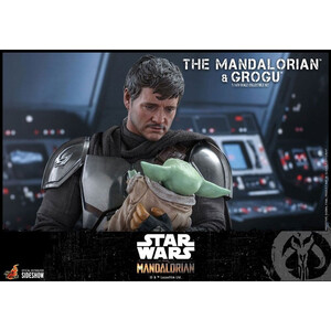 Hot Toys Star Wars The Mandalorian 2-Pack 1/6 Scale The Mandalorian & Grogu 