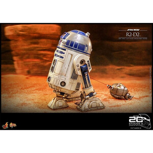 Hot Toys Star Wars: Episode II 1/6 Scale R2-D2 