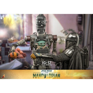 Hot Toys Star Wars: The Mandalorian 1/6 Scale IG-12 