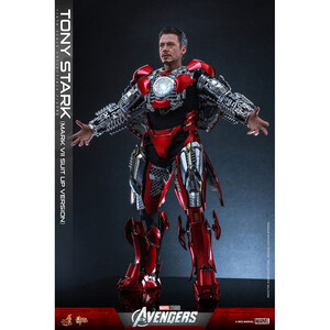 Hot Toys The Avengers Movie Masterpiece 1/6 Scale Tony Stark (Mark VII Suit-Up Version) 31 cm 