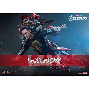 Hot Toys The Avengers Movie Masterpiece 1/6 Scale Tony Stark (Mark VII Suit-Up Version) 31 cm 