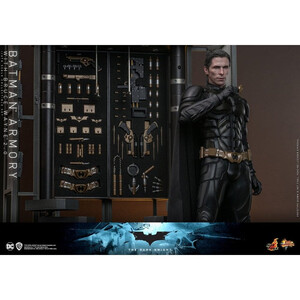 Hot Toys The Dark Knight 1/6 Scale Movie Masterpiece 1/6 Batman Armory with Bruce Wayne Ver 2.0 