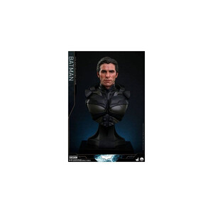 Hot Toys The Dark Knight Trilogy Quarter Scale Series 1/4 Scale Batman 