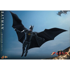 Hot Toys The Flash Movie Masterpiece 1/6 Scale Batman (Modern Suit) 