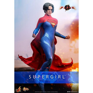 Hot Toys The Flash Movie Masterpiece 1/6 Scale Supergirl 