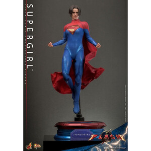 Hot Toys The Flash Movie Masterpiece 1/6 Scale Supergirl 