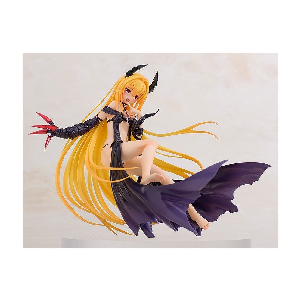AquaMarine To Love-Ru Darkness 1/8 Scale Golden Darkness -Trance of Darkness- 
