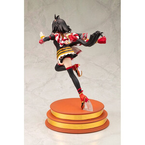 Kotobukiya Uma Musume Pretty Derby 1/7 Scale Outrunning the Encroaching Heat Kitasan Black 