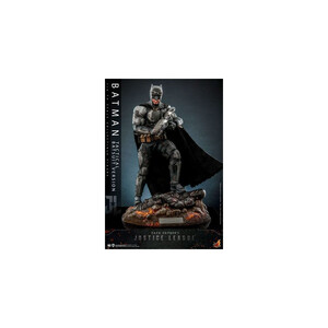 Hot Toys Zack Snyder`s Justice League 1/6 Scale Batman (Tactical Batsuit Version) 