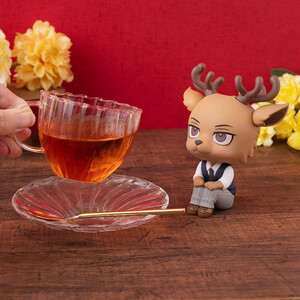 Megahouse Beastars Look Up Figure Legoshi With Gift 