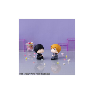 Megahouse Mob Psycho 100 III Look Up Figure Shigeo Kageyama 