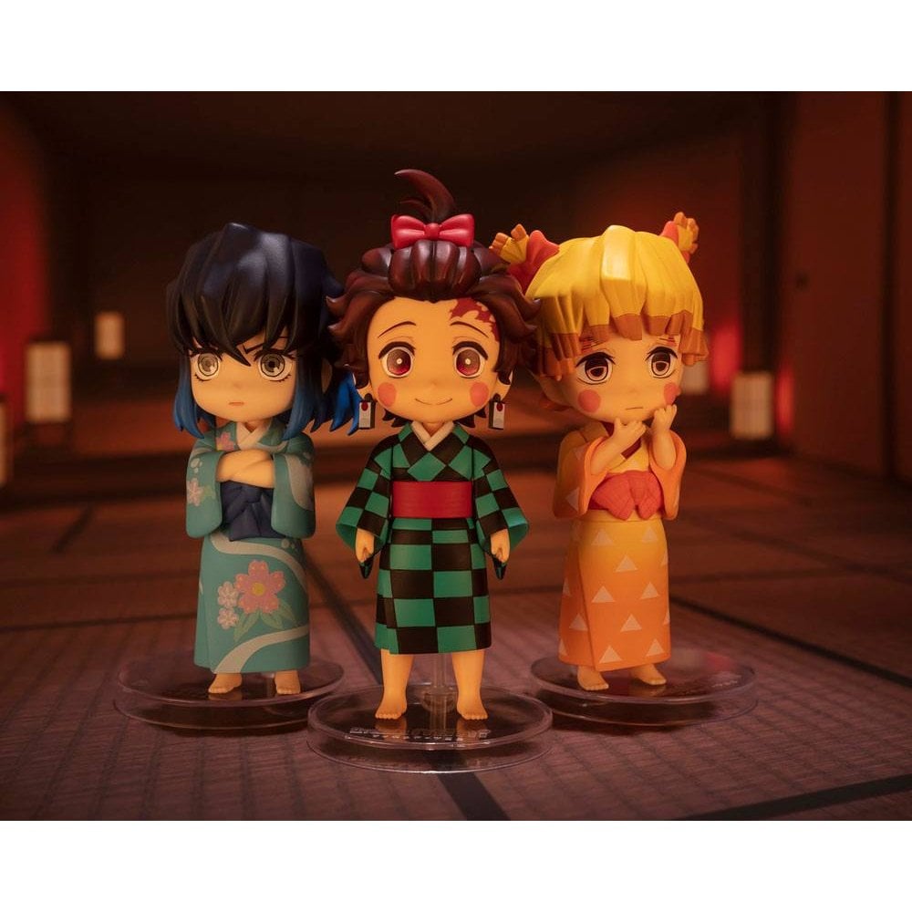 Bandai Demon Slayer Kimetsu no Yaiba Figuarts Minis Entertainment District Arc Set (Sumiko, Zenko, Inoko) 