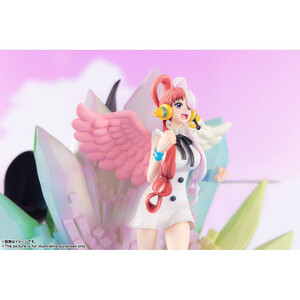 Bandai One Piece Film Red FiguartsZERO (Extra Battle) Shanks & Uta 