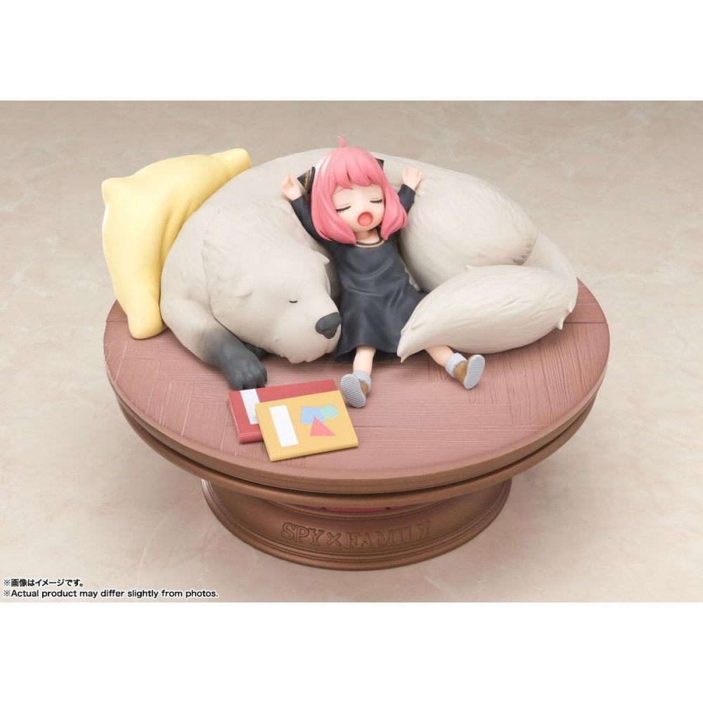 Bandai Spy x Family FiguartsZERO Anya Forger & Bond Forger 