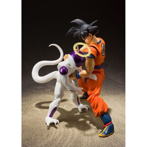 Bandai Dragon Ball Z S.H. Figuarts Son Goku (A Saiyan Raised On Earth) 