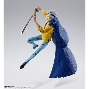 Bandai One Piece S.H. Figuarts Trafalgar Law -The Raid on Onigashima- 