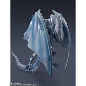 Bandai Yu-Gi-Oh! S.H. MonsterArts Action Figure Blue-Eyes White Dragon 