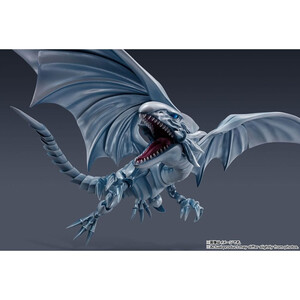 Bandai Yu-Gi-Oh! S.H. MonsterArts Action Figure Blue-Eyes White Dragon 