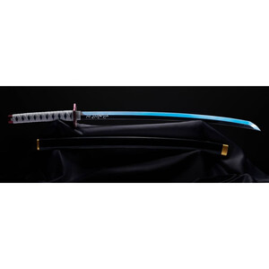 Bandai Demon Slayer Kimetsu no Yaiba 1/1 Scale Proplica Nichirin Sword (Giyu Tomioka) 