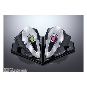 Bandai Tiger & Bunny 2 1/1 Scale Proplica Storage Bangle Barnaby Brooks Jr. Ver. 