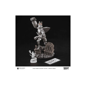 Dark Horse Hellboy Mantic Series Giant Robot Hellboy 