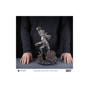 Dark Horse Hellboy Mantic Series Giant Robot Hellboy 