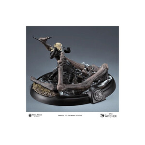 Dark Horse The Witcher 3 Statue Geralt vs. Kikimora 