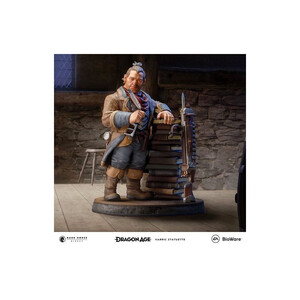 Dark Horse Dragon Age Statue Varric 