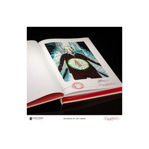 Dark Horse Book Mazebook 