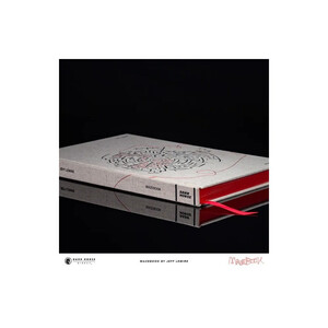 Dark Horse Book Mazebook 