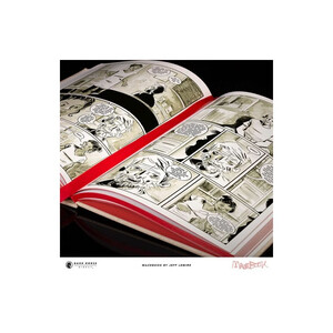 Dark Horse Book Mazebook 