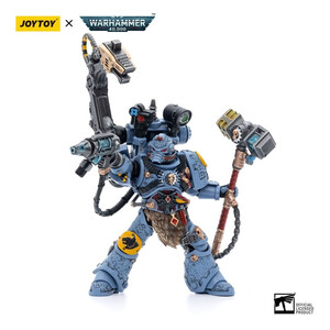 JoyToy Warhammer 40k 1/18 Scale Action Figure Space Wolves Iron Priest Jorin Fellhammer 