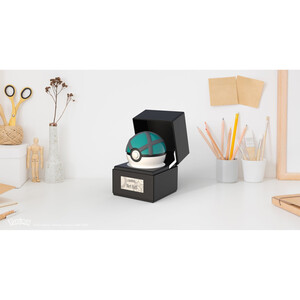 The Wand Company Pokémon Die Cast Replica Net Ball 