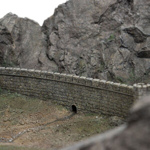 Weta Workshop Lord of the Rings Statue Helm's Deep 