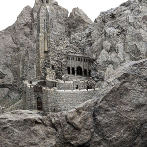 Weta Workshop Lord of the Rings Statue Helm's Deep 