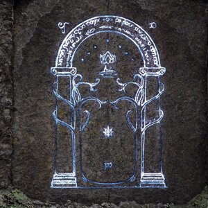 Weta Workshop Lord of the Rings Statue The Doors of Durin Environment 