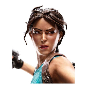 Weta Workshop Tomb Raider 1/4 Scale Lara Croft The Lost Valley - Damaged packaging 