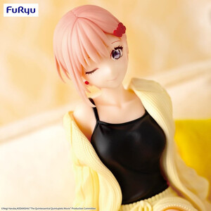 Furyu The Quintessential Quintuplets Noodle Stopper Ichika Nakano Loungewear Ver. 