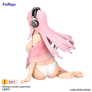 Furyu Super Sonico Noodle Stopper Super Sonico Summer Memories Ver. 