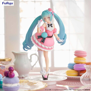Furyu Hatsune Miku Exceed Creative Hatsune Miku Sweet Sweets Series Macaroon 