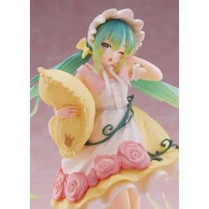 Taito Hatsune Miku Wonderland Sleeping Beauty 