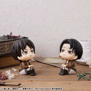 Megahouse Attack on Titan Look Up Figures Eren Jaeger & Levi Set (with gift) 