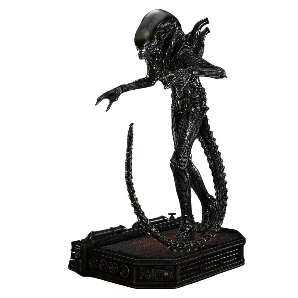 Alien Museum Masterline XL Big Chap Xenomorph Regular Ver. 