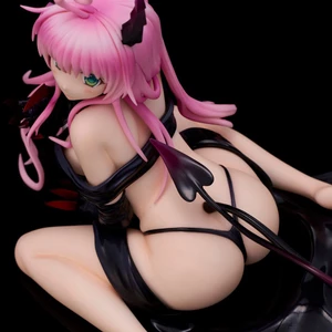 Union Creative To Love-Ru Darkness 1/6 Scale Lala Satalin Deviluke Darkness Ver. 
